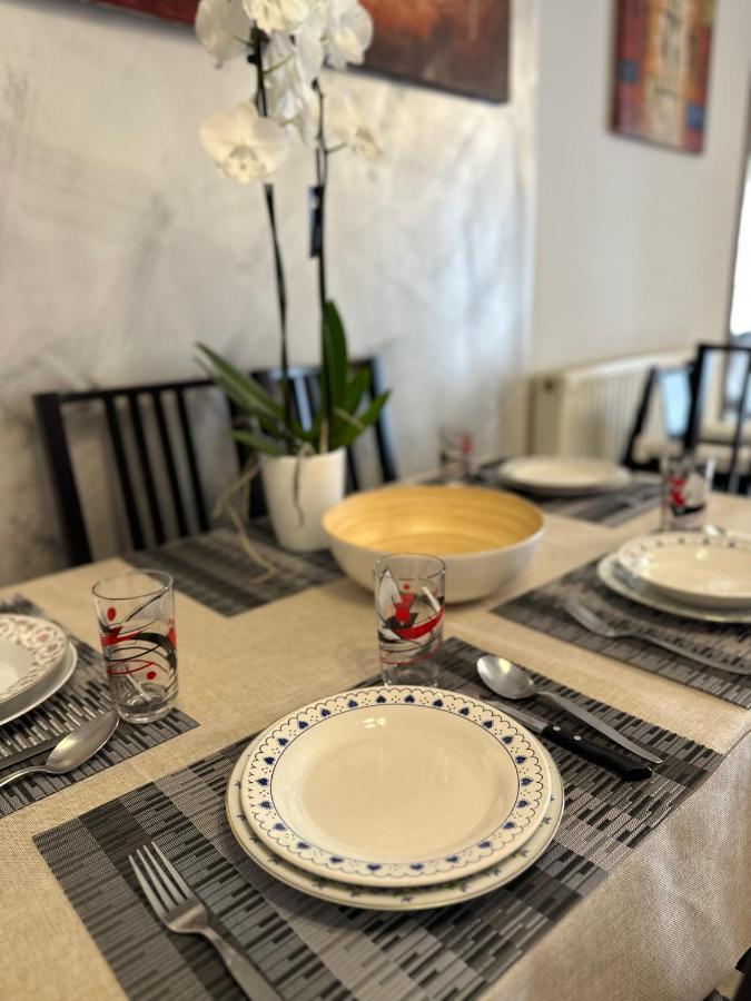 Alexandros Family Home Солун Екстериор снимка